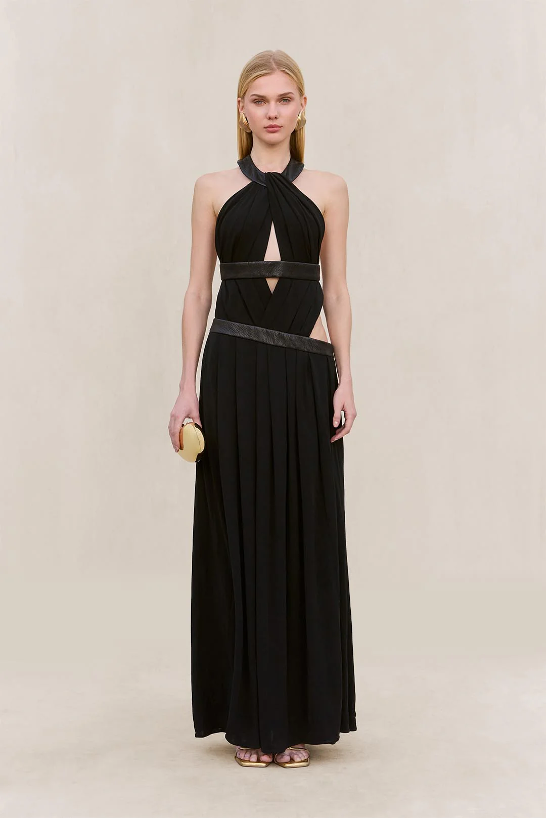 AKSHARA GOWN - BLACK - Image 3