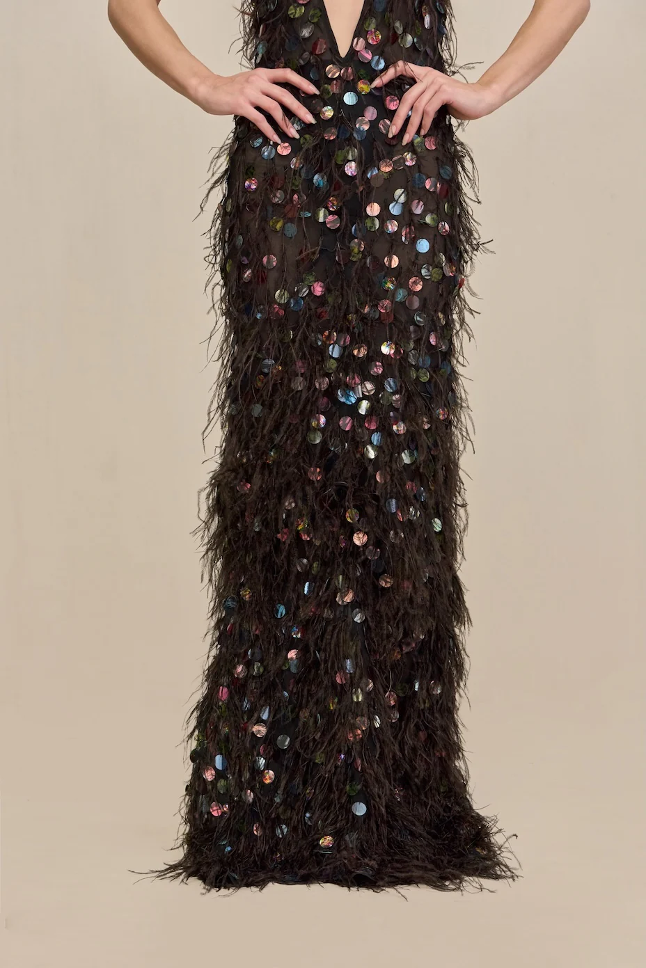 ALMIRA GOWN - BLACK MULTI - Image 4