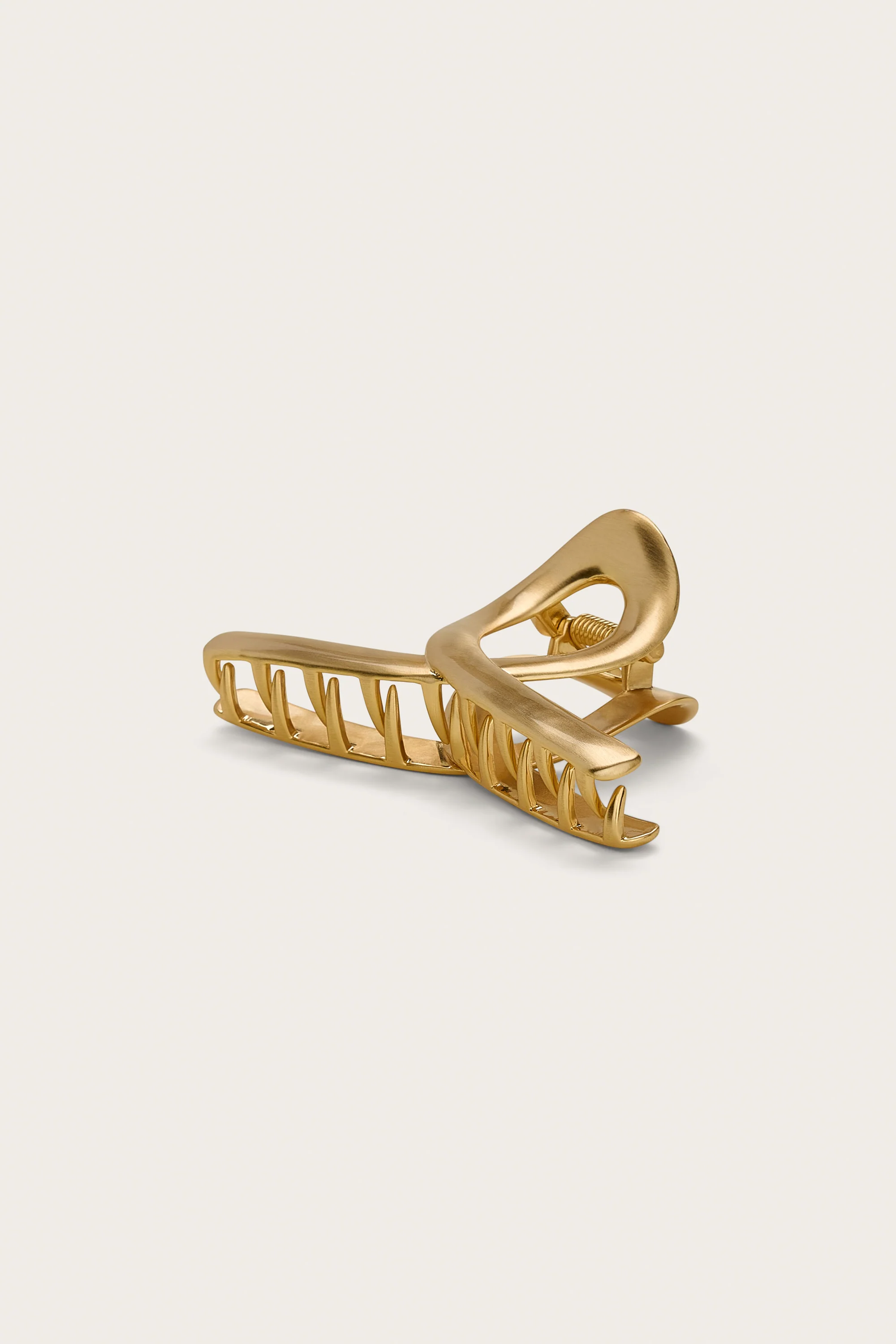 AZARIAH HAIR CLIP - BRUSHED BRASS - Image 4