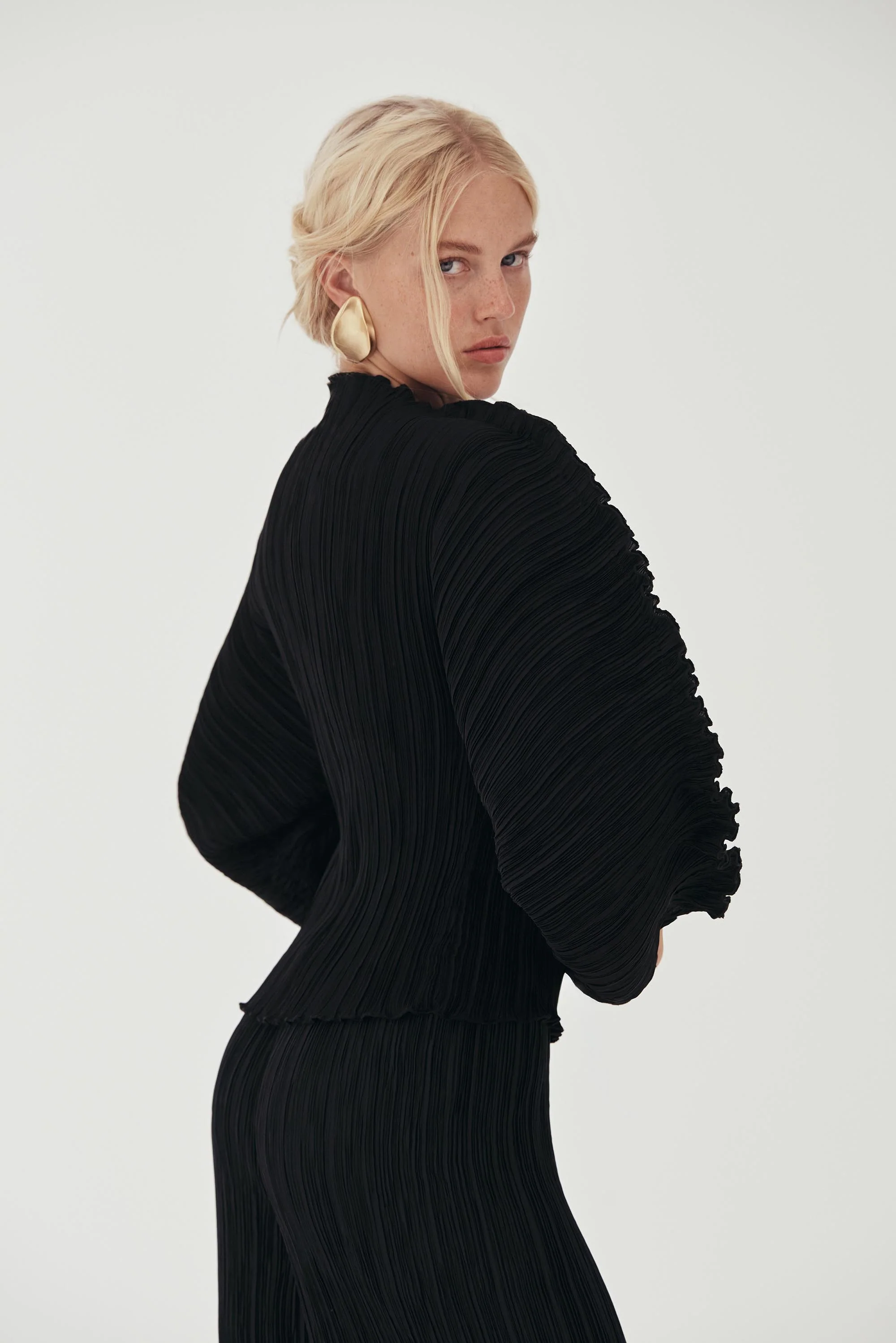 BEGA TOP - BLACK - Image 8