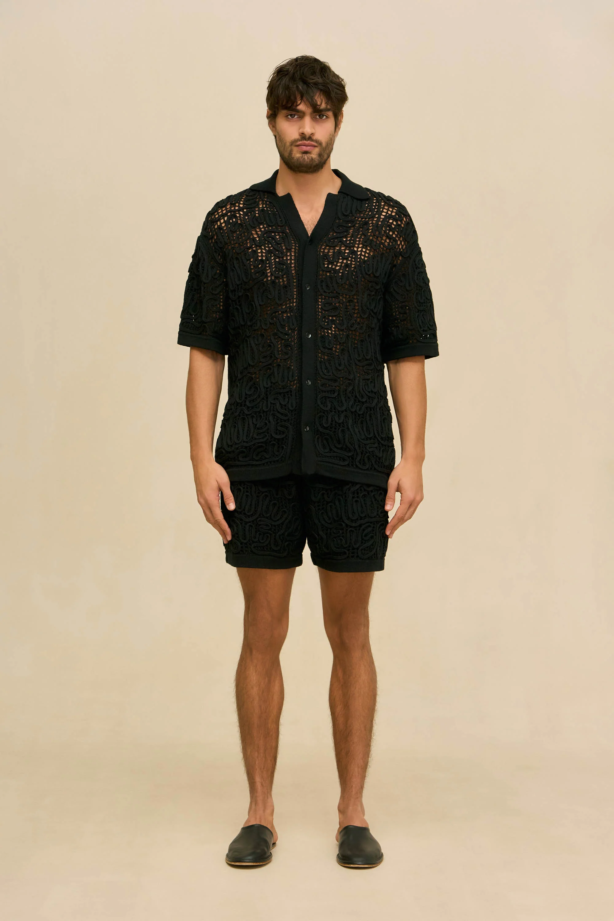 CRETA CROCHET SHORT - BLACK - Image 4