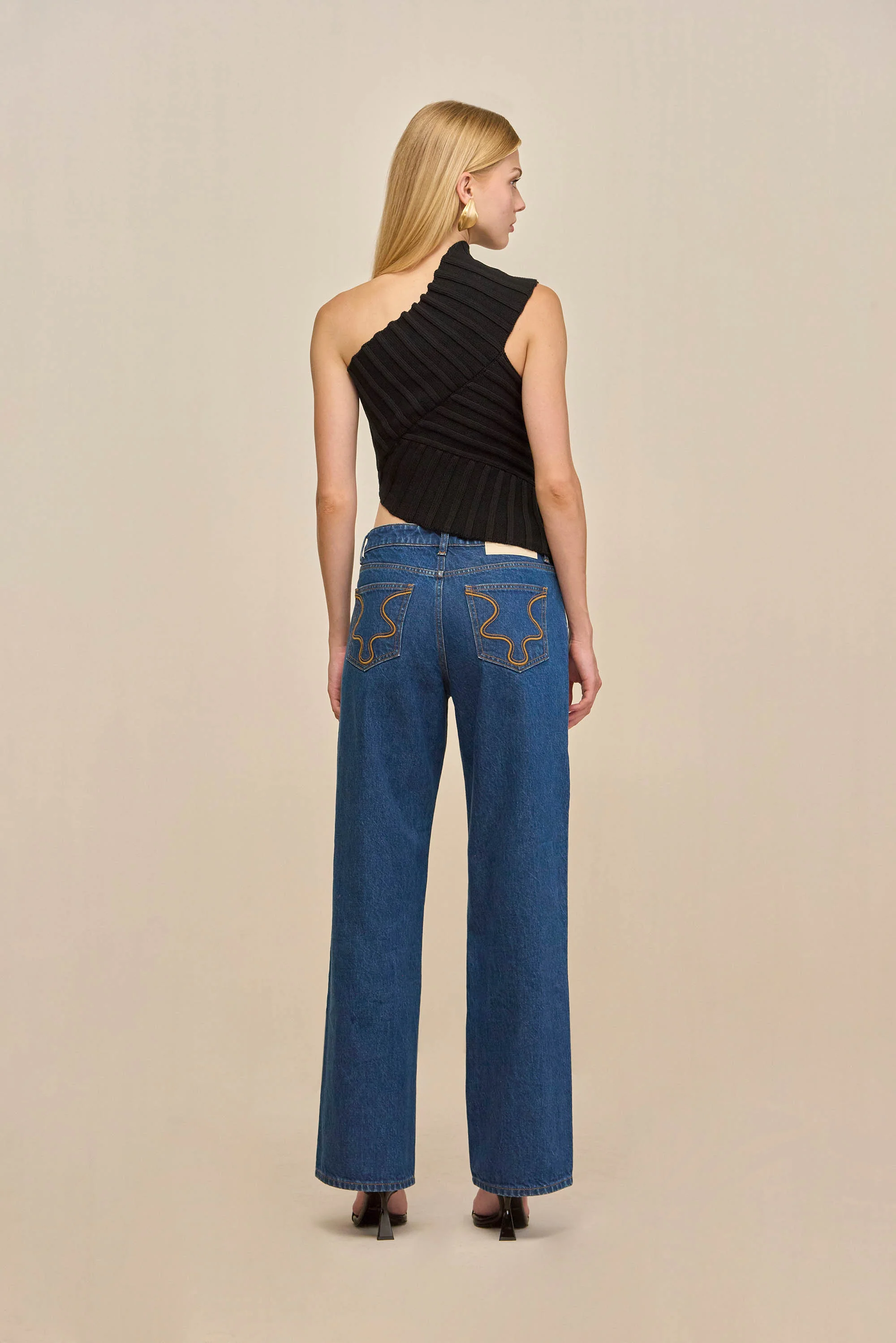 DEL KNIT TOP - BLACK - Image 5