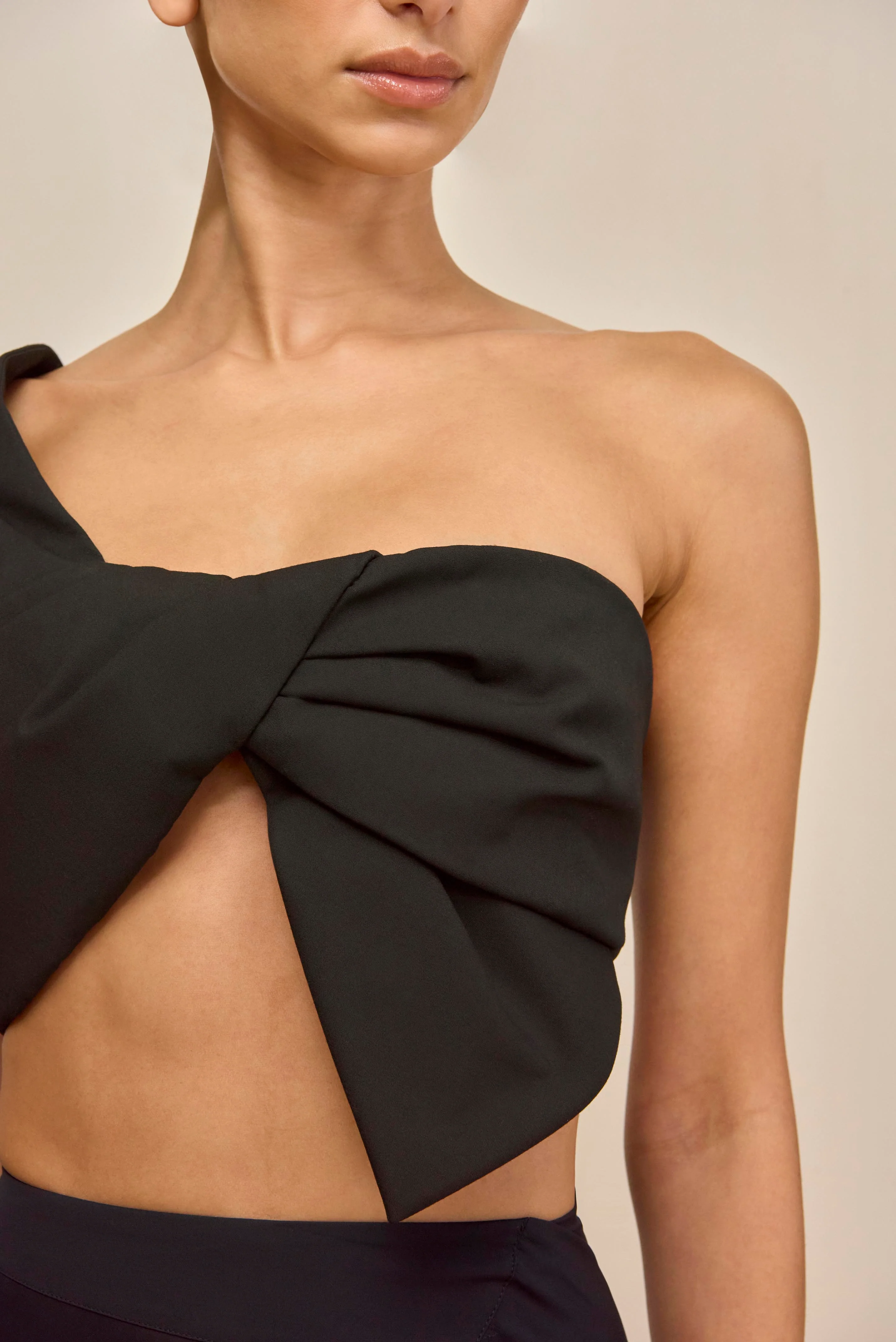 DELIA TOP - BLACK - Image 3