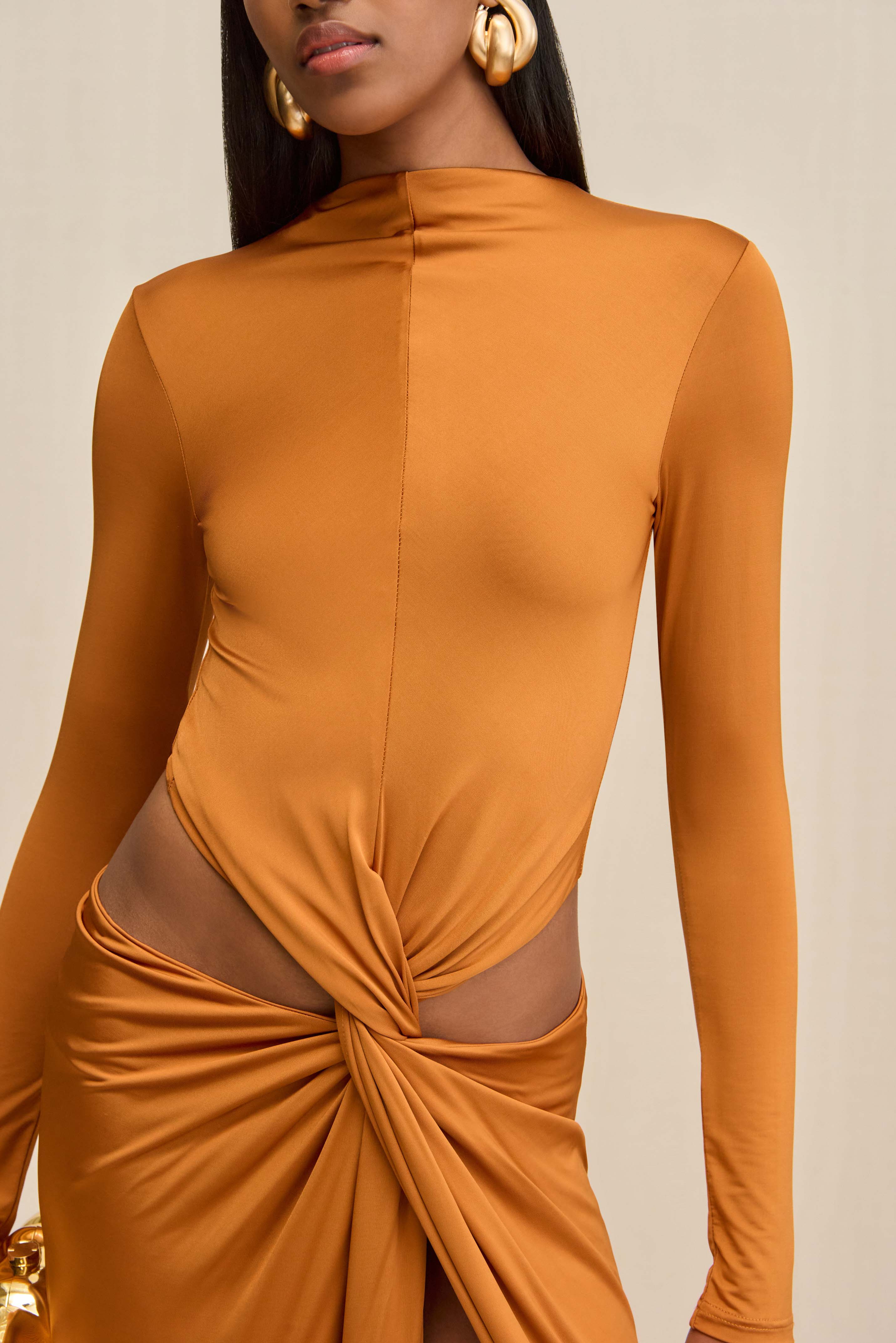 KERI GOWN - BOURBON - Image 4
