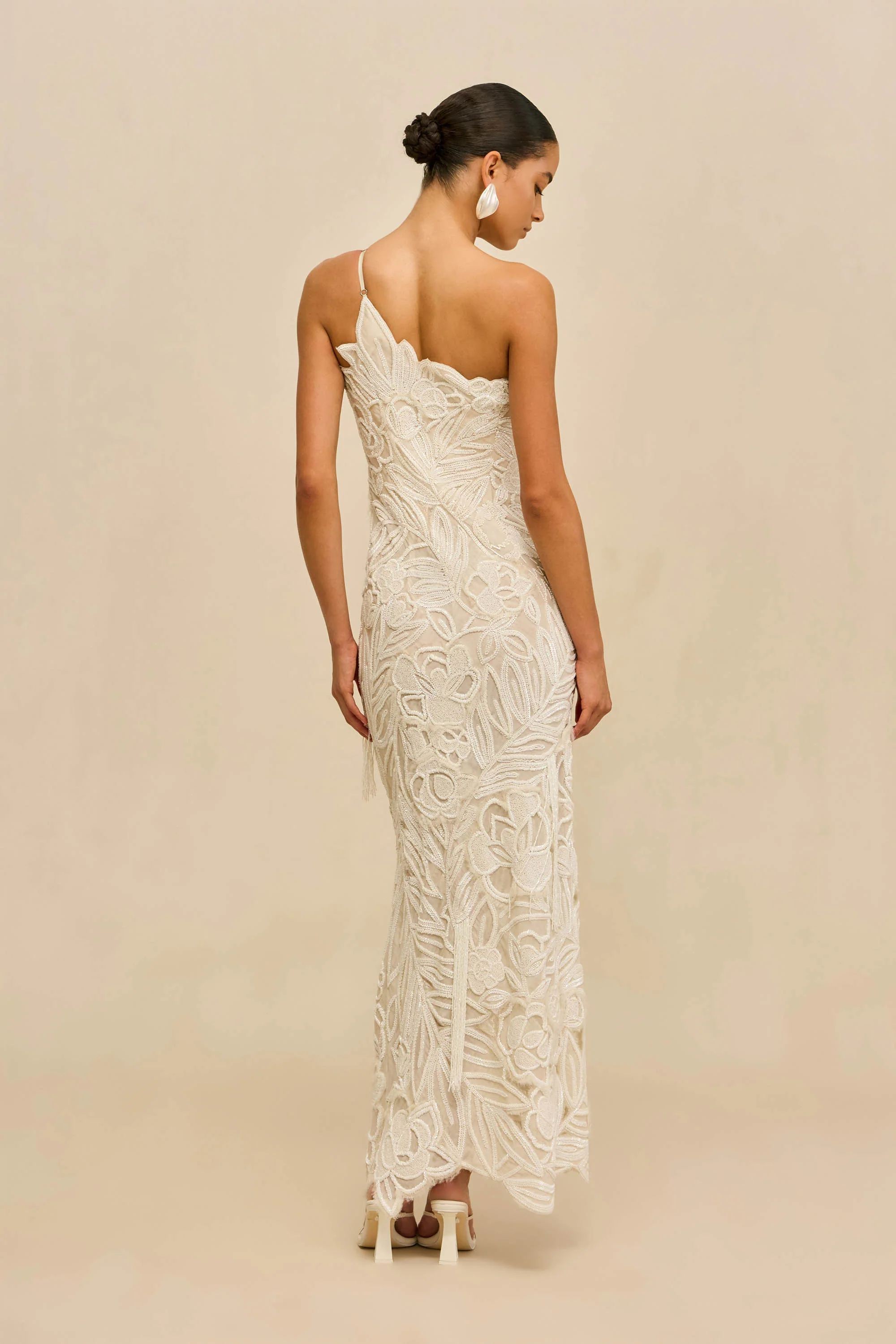KIRAN GOWN - OFF WHITE - Image 4