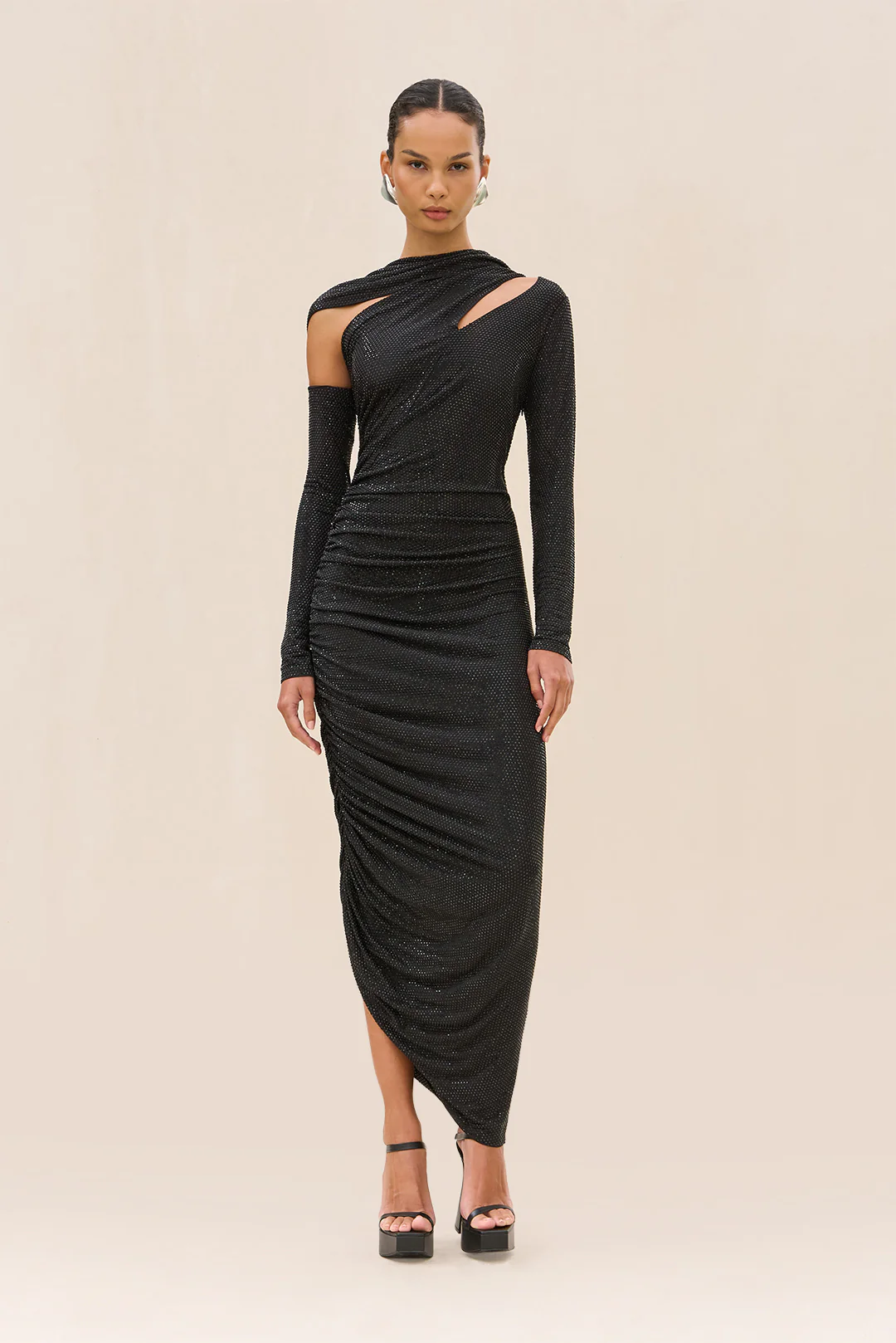 KUMASI GOWN - BLACK - Image 4