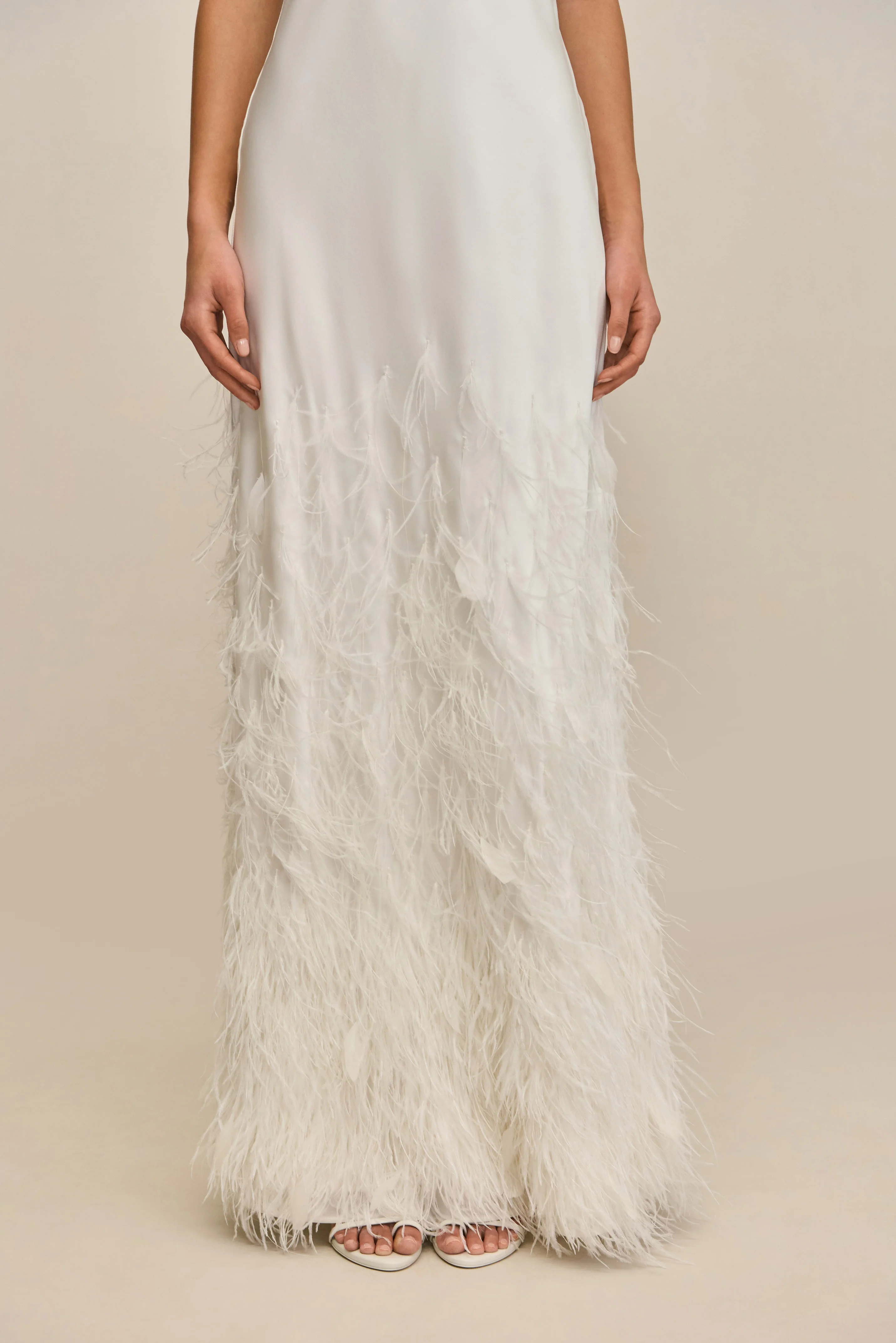 MARIANA GOWN - OFF WHITE - Image 2