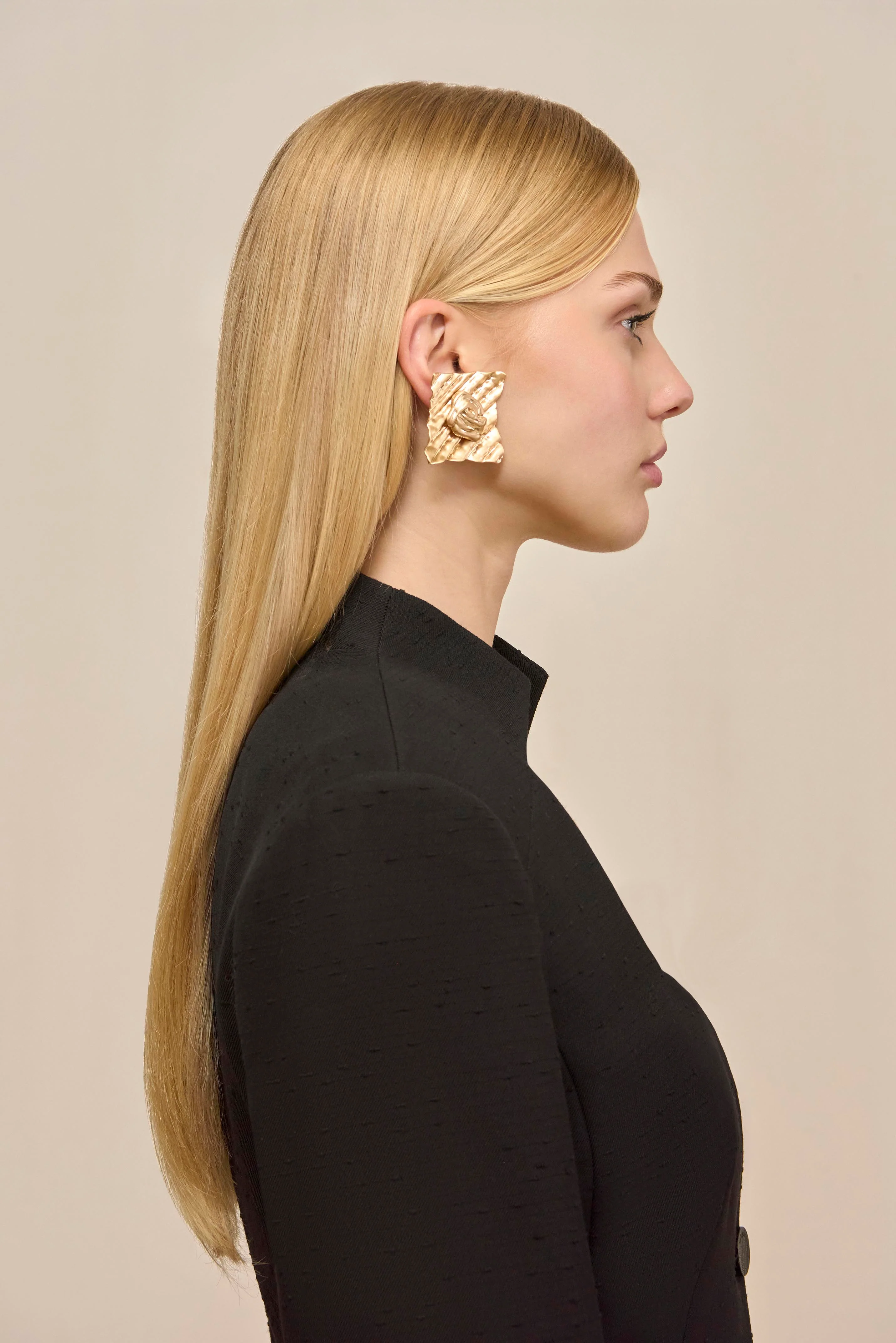 NAYDINE EARRING - BRUSHED BRASS - Image 5