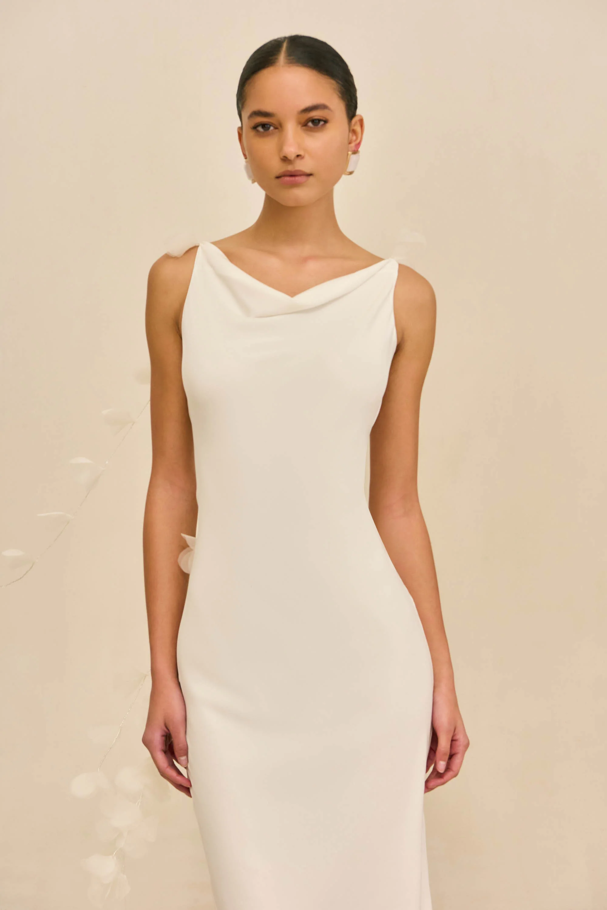 NYMERIA GOWN - OFF WHITE - Image 4