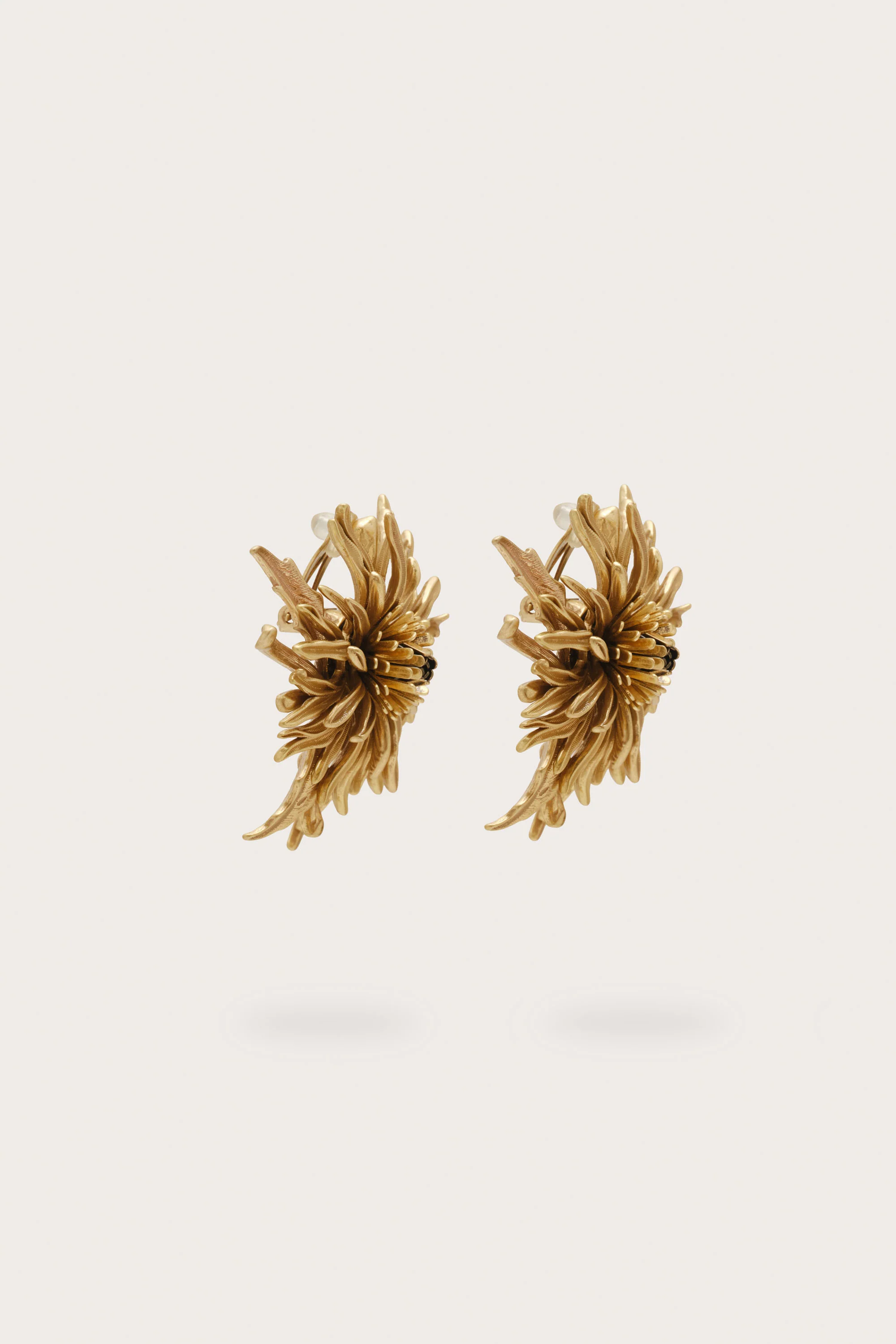 OCTAVIA EARRING - ANTIQUE BRASS - Image 3
