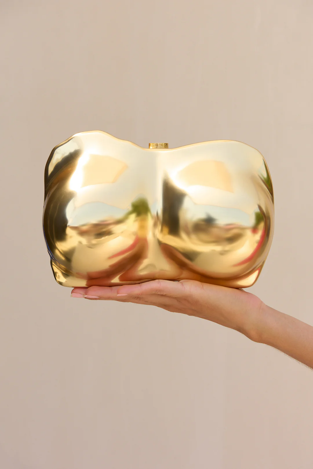 REINA CLUTCH - BRUSHED BRASS - Image 3