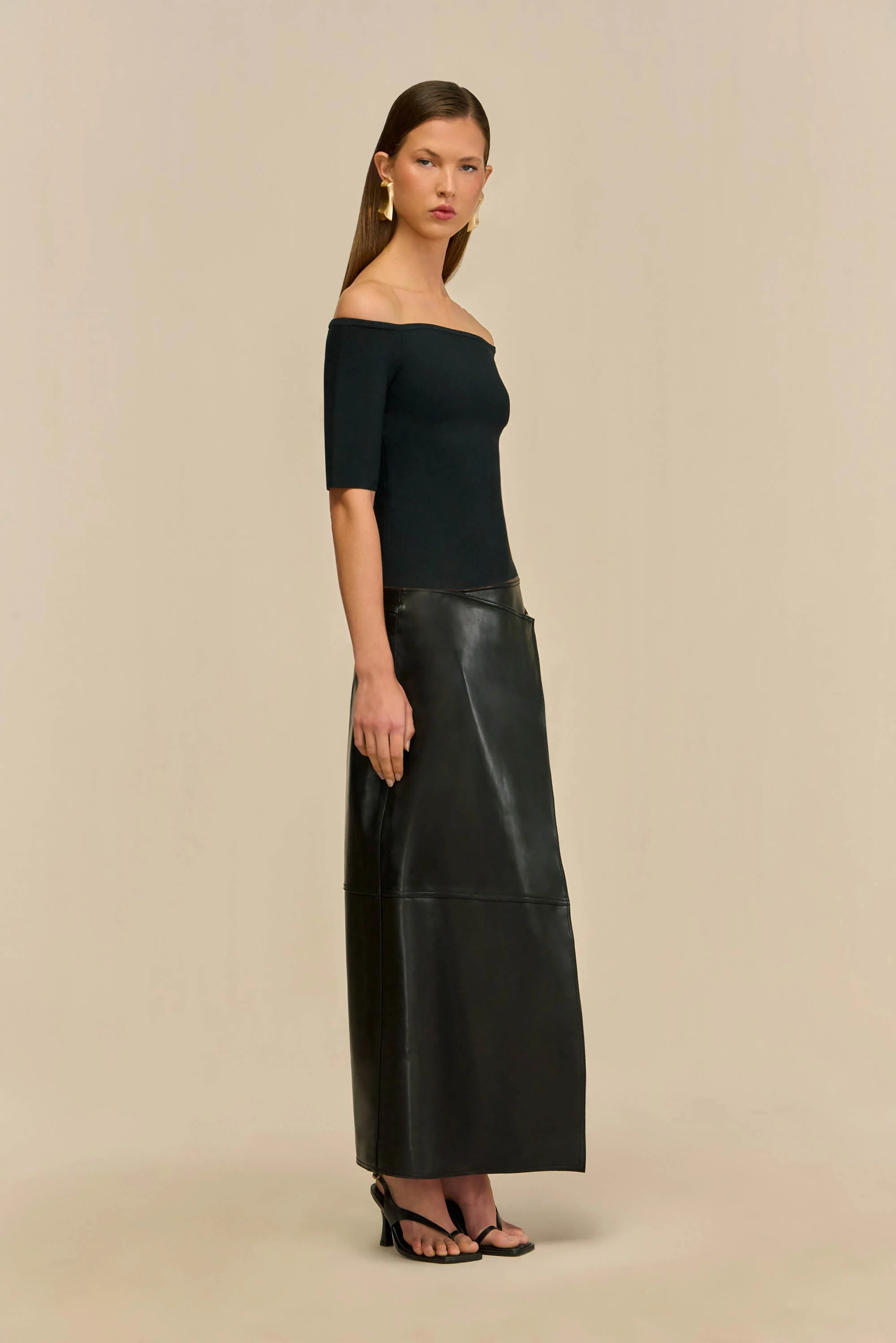SANDERS TOP - BLACK - Image 3