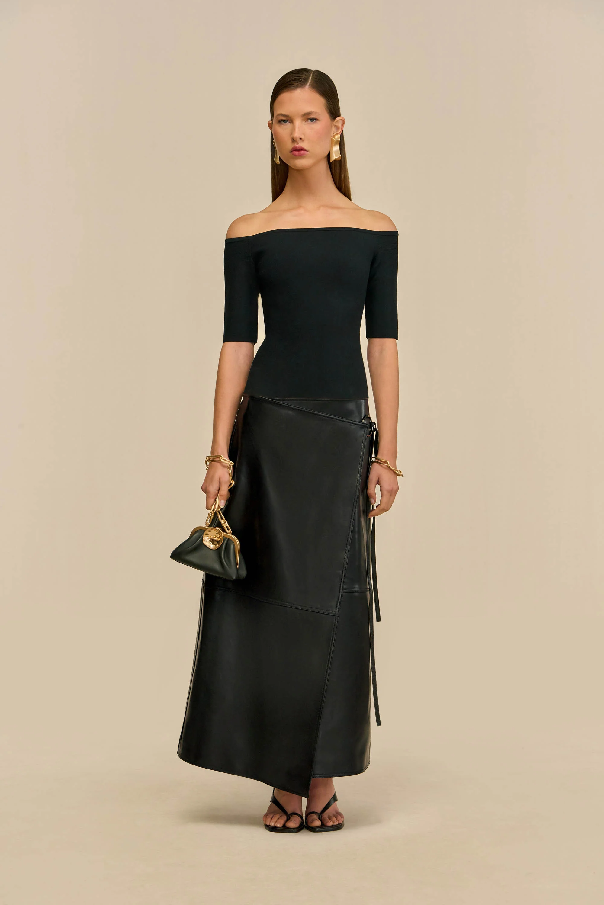 SANDERS TOP - BLACK - Image 4