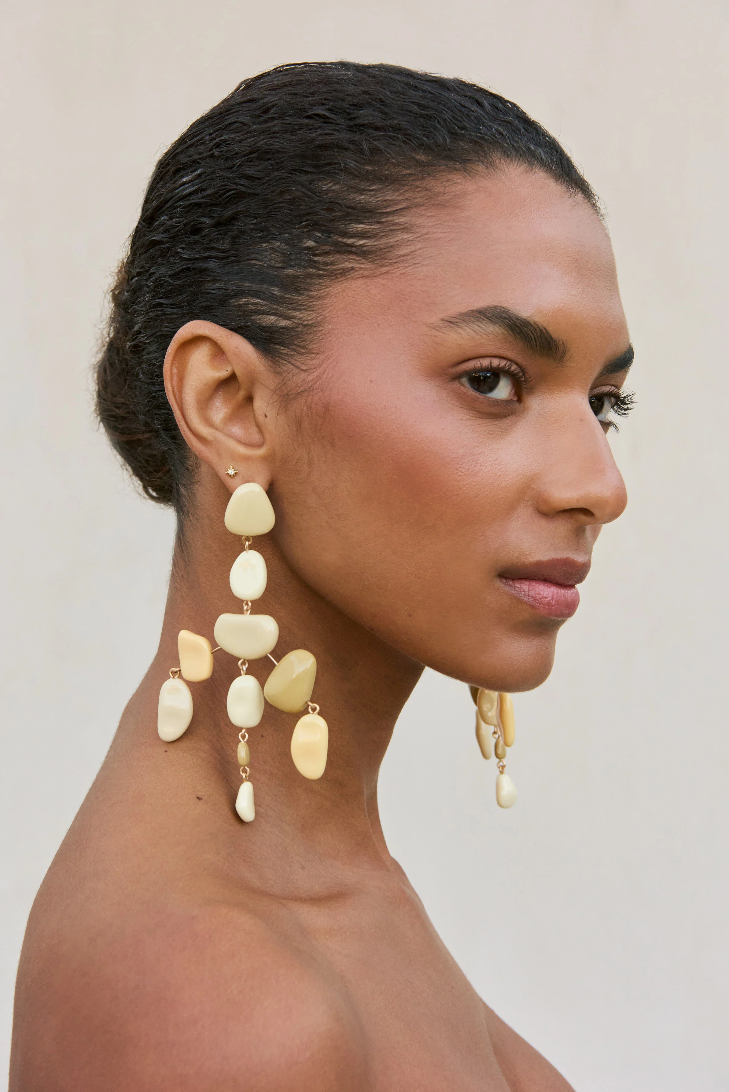 SLOANE EARRING - SAND DEGRADE MULTI - Image 2