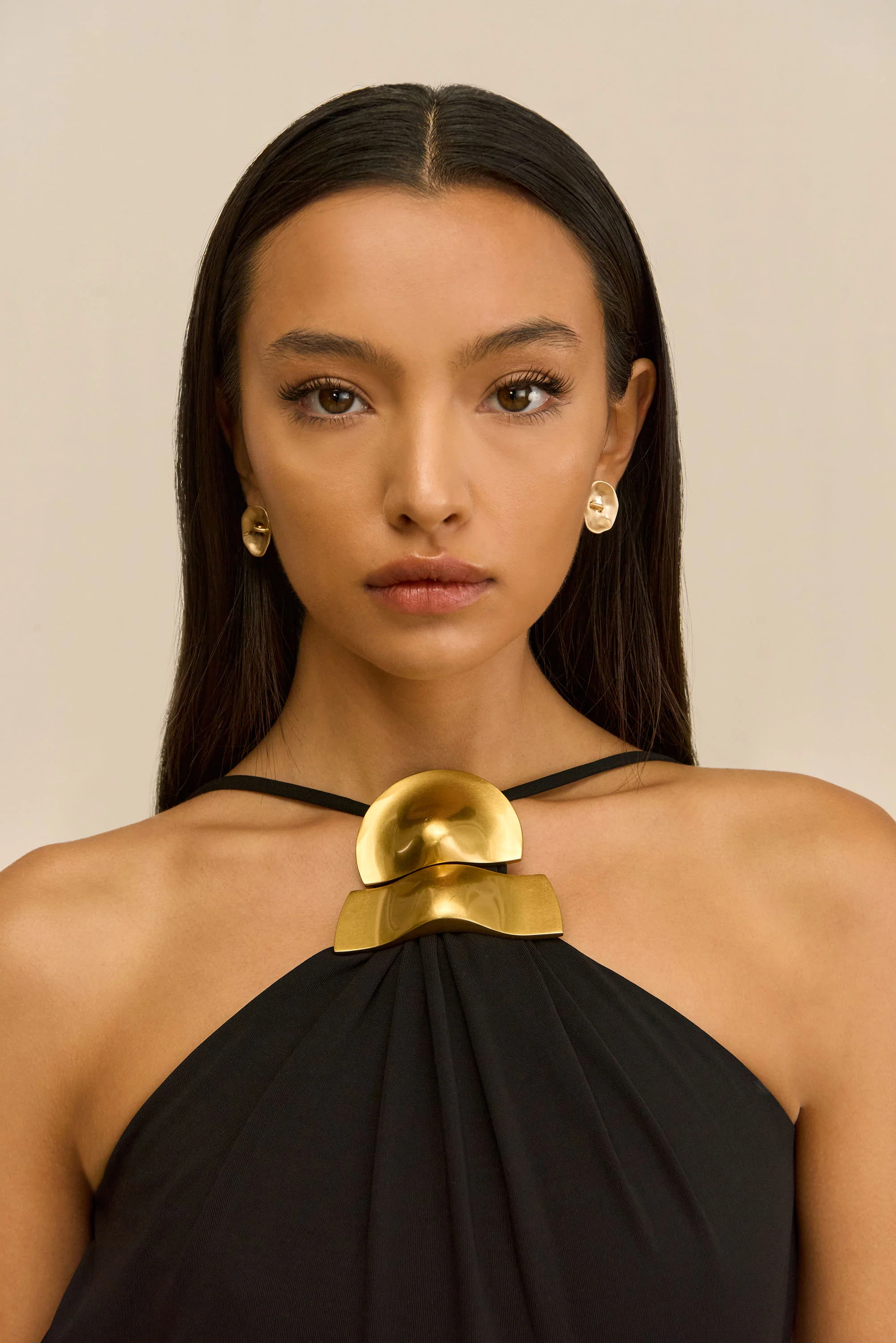 VAELA GOWN - BLACK - Image 2